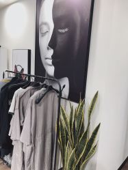 -CE·专业蛋白•羽毛接发·潮色烫染品牌店