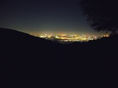 -鬼笑石后山停车场