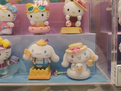 -泡泡玛特POPMART(黄岛新城吾悦店)