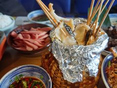 -包整·丝娃娃(一览甲秀楼风景店)