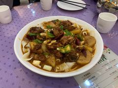 新疆大盘鸡-新疆巴州金丝特餐厅(大钟寺店)