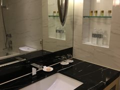 -上海新锦江大酒店