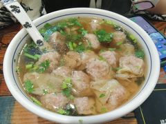 -老谢野馄饨(延安路店)