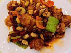 宫爆鳕鱼球-奥华餐厅·老张记(台基厂店)