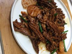 爆炒腰花-闫府私房菜·百年鲁菜(恒隆店)