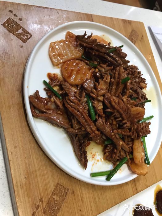 闫府私房菜·百年鲁菜(恒隆店)爆炒腰花图片