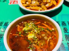 一口香-令氏家外家周秦食府(高新店)