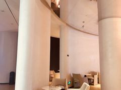 -涨巢·潮玩水疗局