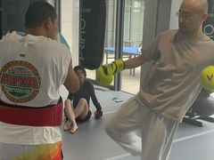 -花环泰拳·勒德斯拉泰拳馆(静安店)