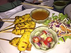 -Dash Teak House
