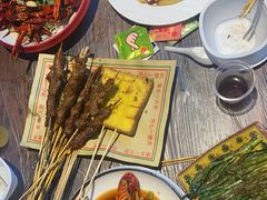 -老街烧烤大排档·地道湖北菜·龙虾馆(汉口火车站店)