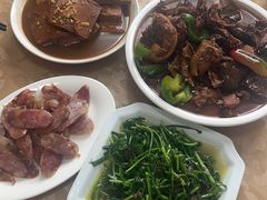 -山里人家土菜馆(茅山店)