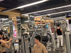 -超鹿运动(大唐世家店)