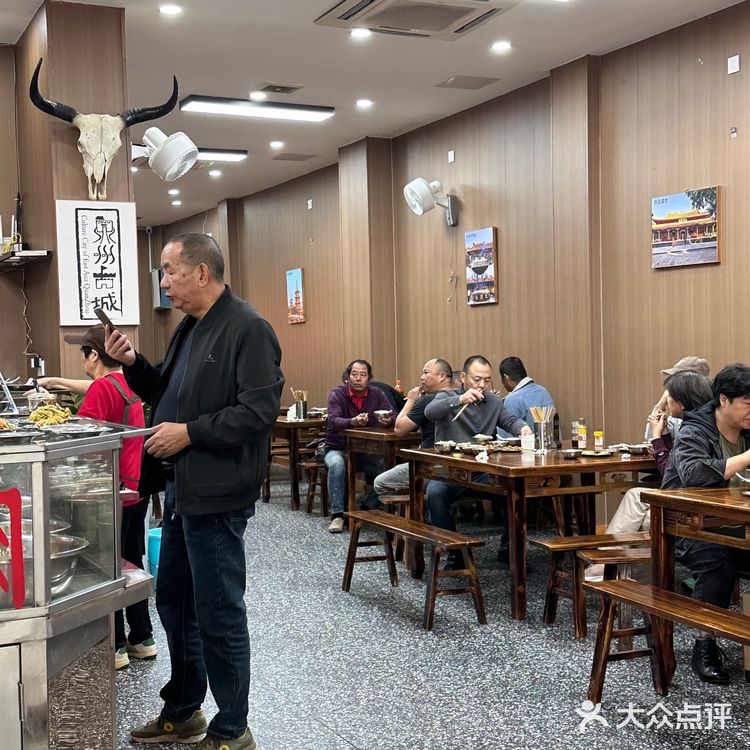 在泉州!不会要轻易怀疑闽南人的牛肉馆…..