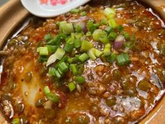 -有红鸡毛店·砂锅菜(抚琴夜市店)