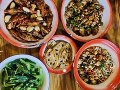 -老三样·美食研究中心(世贸路店)