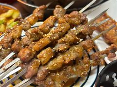 -许哥东北烧烤·铁丳烤串·宫后夹肉(繁花中心店)