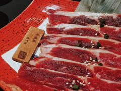 -山川小町·极番烧肉(新地假日广场店)