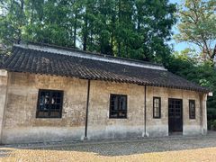 -上海市龙华烈士陵园