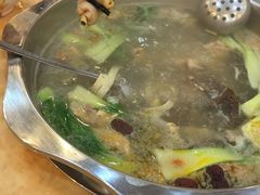 -新招鲜本地鸡窝(平凉路店)