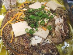 -渝是乎酸菜鱼(龙旗购物中心店)