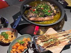 -令狐冲·炭烤活鱼(宝龙店)