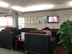-畅通航行汽车钣金喷漆 无痕修复·局部喷漆