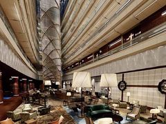 -苏州金鸡湖中茵皇冠假日酒店