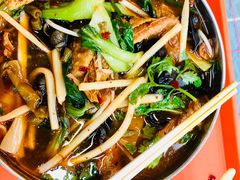 -红鼻子桂林米粉(金唐新光界店)