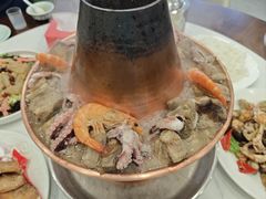 -鑫渔港海鲜本地菜·山海关浑锅(东戴河店)