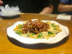-95号酱骨·一块豆腐(展春园西路店)