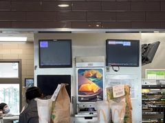 -麦当劳(金山红星美凯龙DT店)