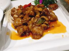 -臻品汇-镇江菜-河豚(大润发店)