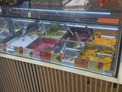 -VENCHI 闻绮(上海佛罗伦萨小镇店)