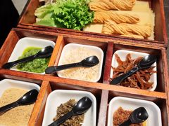 -五谷丰登农家院·地道胶东菜·海鲜烧烤(威海店)