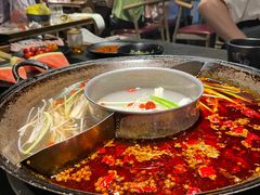 -渝涯重庆豆花老火锅(中赢国际店)