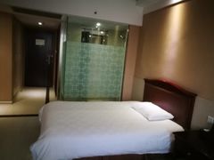 -如家旗下-成都蜀汉东路一品天下地铁站睿柏·云酒店