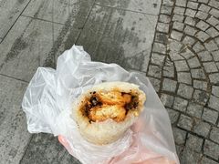 -殷姐糯米包油条