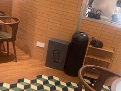 -潮界(LU·ONE凯德晶萃广场店)