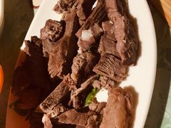 -浪里寻·臻牛养生牛肉火锅(方圆荟店)