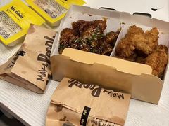 -BHC炸鸡(明洞总店)