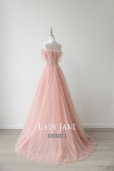 -Lady  Jane高端婚纱礼服馆