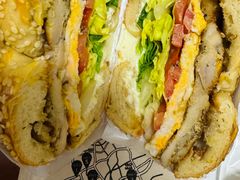 -HOLY BAGEL(苏河店)