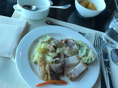 -澳门旅游塔360°旋转餐厅(南湾湖广场店)