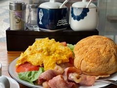 -荣晖咖啡美食(司打口店)