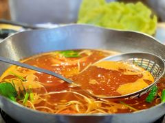 -王奋斗贵州酸汤牛肉火锅