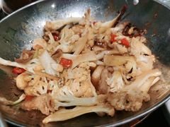 -芳芳私房菜·精做淮扬菜(承德路店)