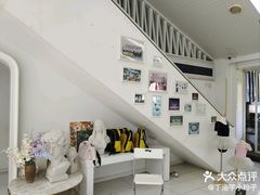 -西安小天鹅艺术团(曲江Alice店)