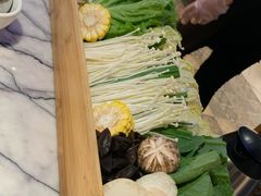 蔬菜拼盘-鱼豆吉·豆浆鱼火锅(荆州万达店)