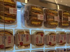 -红星前进面包牛奶公司(君太店)